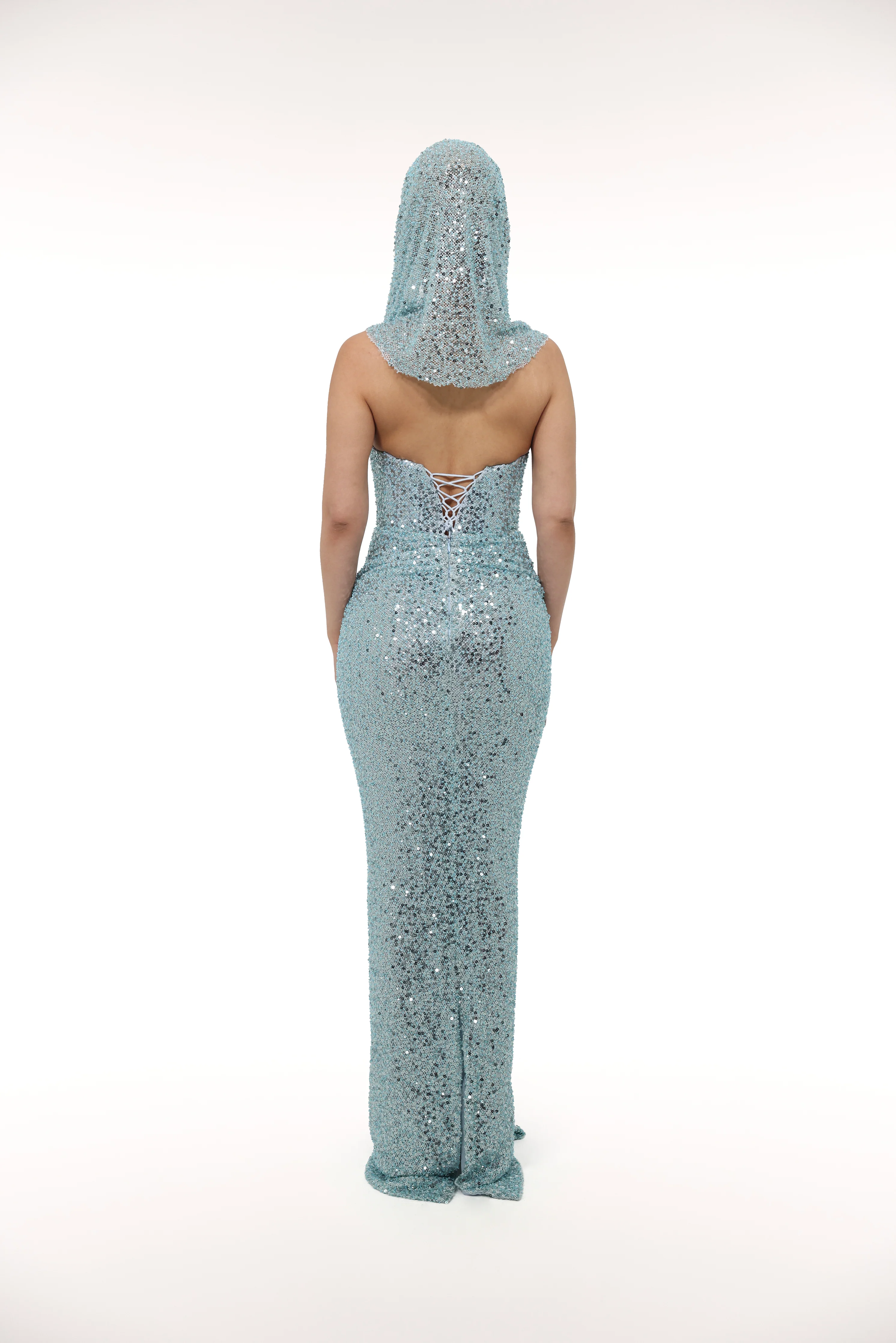 Robynhood - Image 28