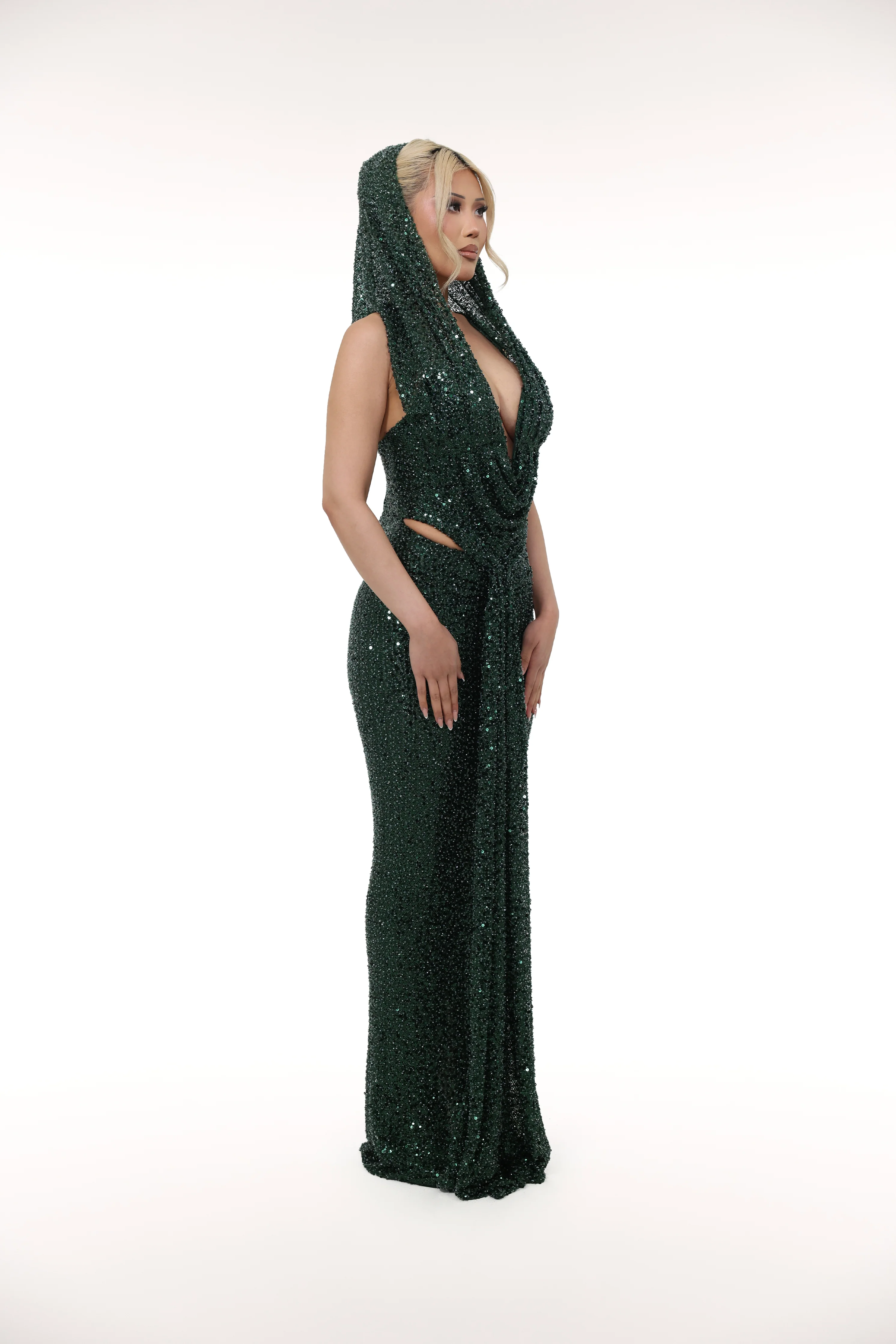 Robynhood - Image 30