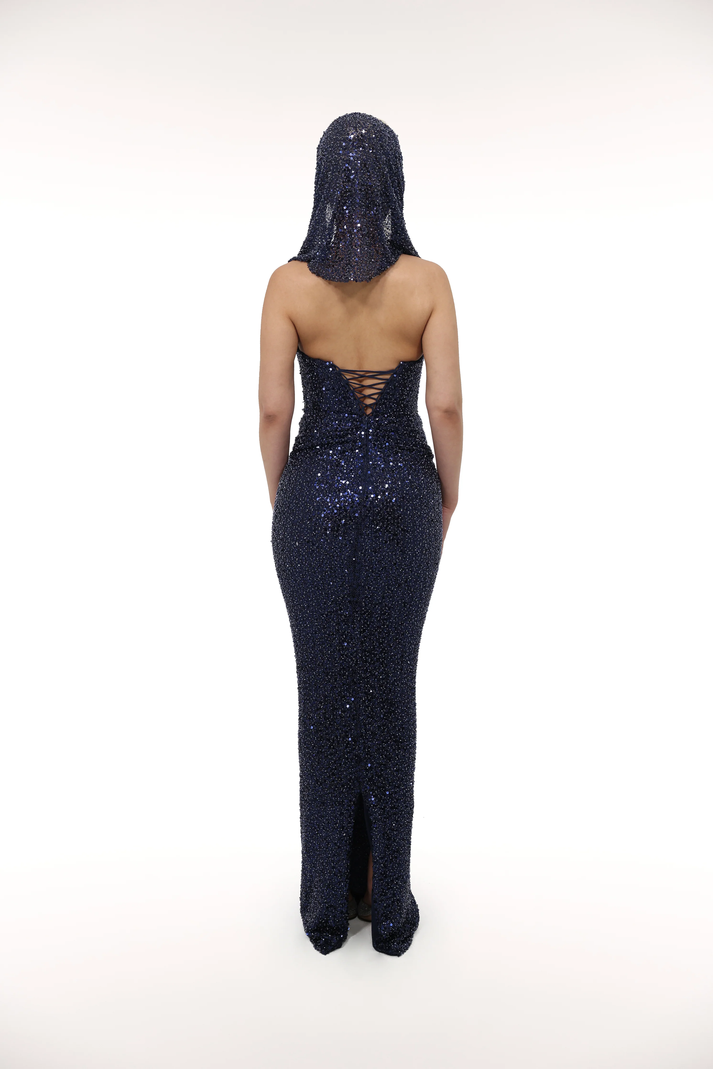 Robynhood - Image 36